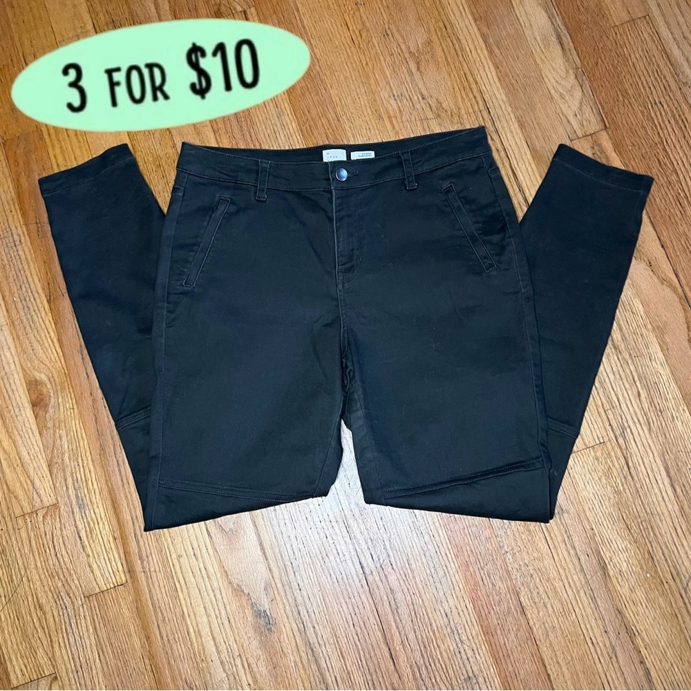 Hunter Green Casual Pants